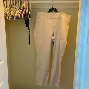Straight High Rise Pants. Size XL